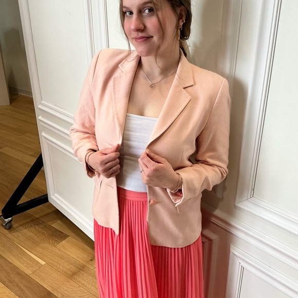 Escada beautiful pale pink cashmere blend blazer - Picture 6 of 14